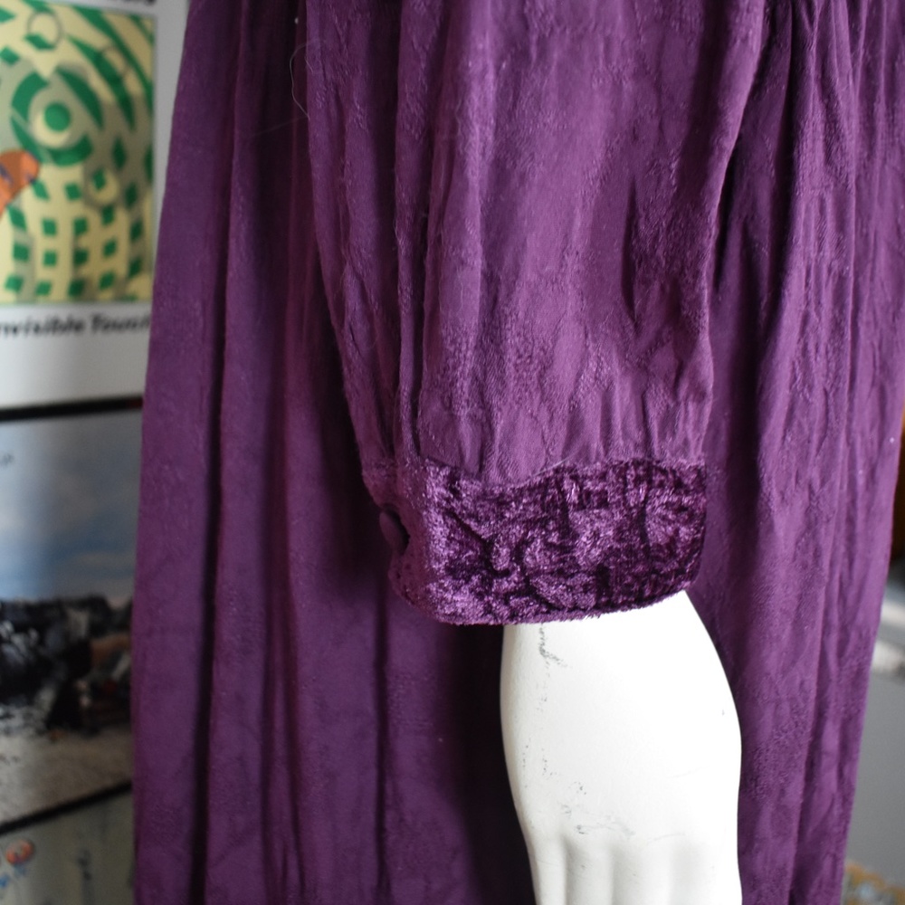 SOLD Vintage 90s Silhouette Plus Size Maxi Dress - Picture 7 of 8